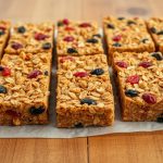Barres granola maison préparées avec soin