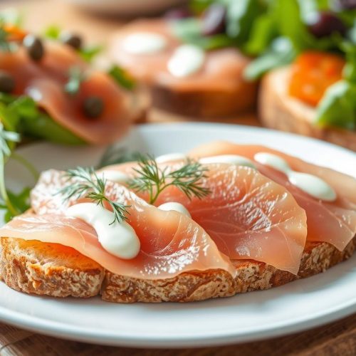 Saumon gravlax tartines et salades